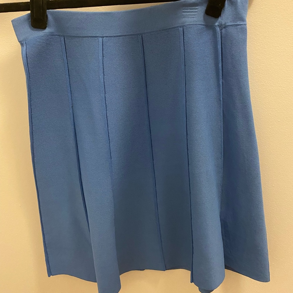 Romeo & Juliet blue stretchy mini skirt